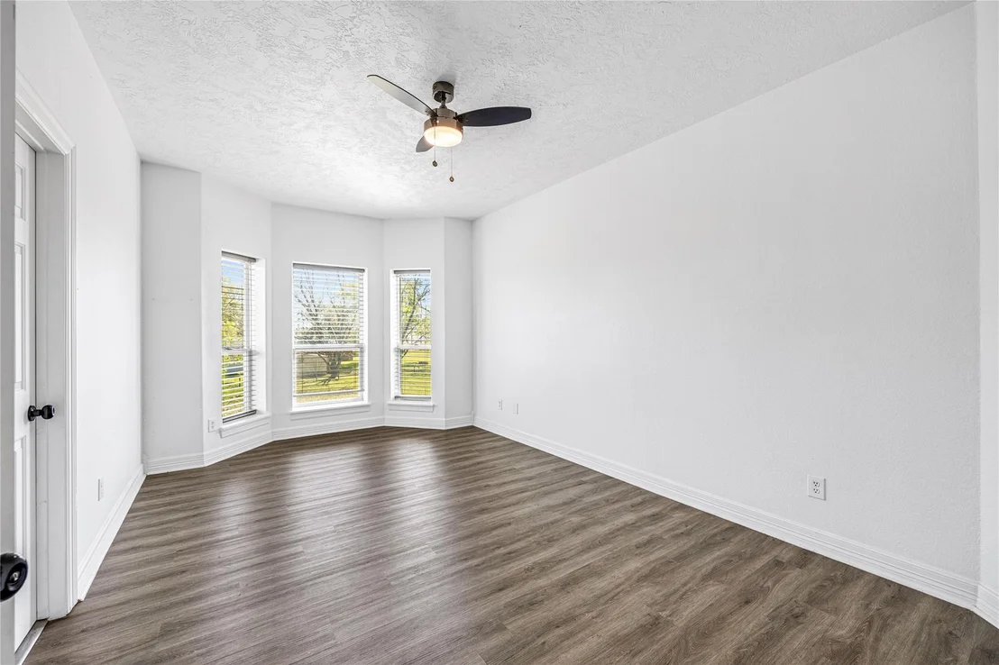 Photo of 15015 House Road