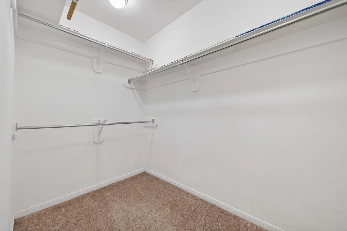 Photo of 17423 Saxon Drive