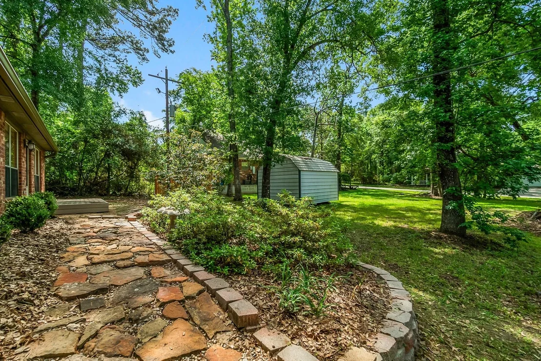 Photo of 292 Apple Valley Drive