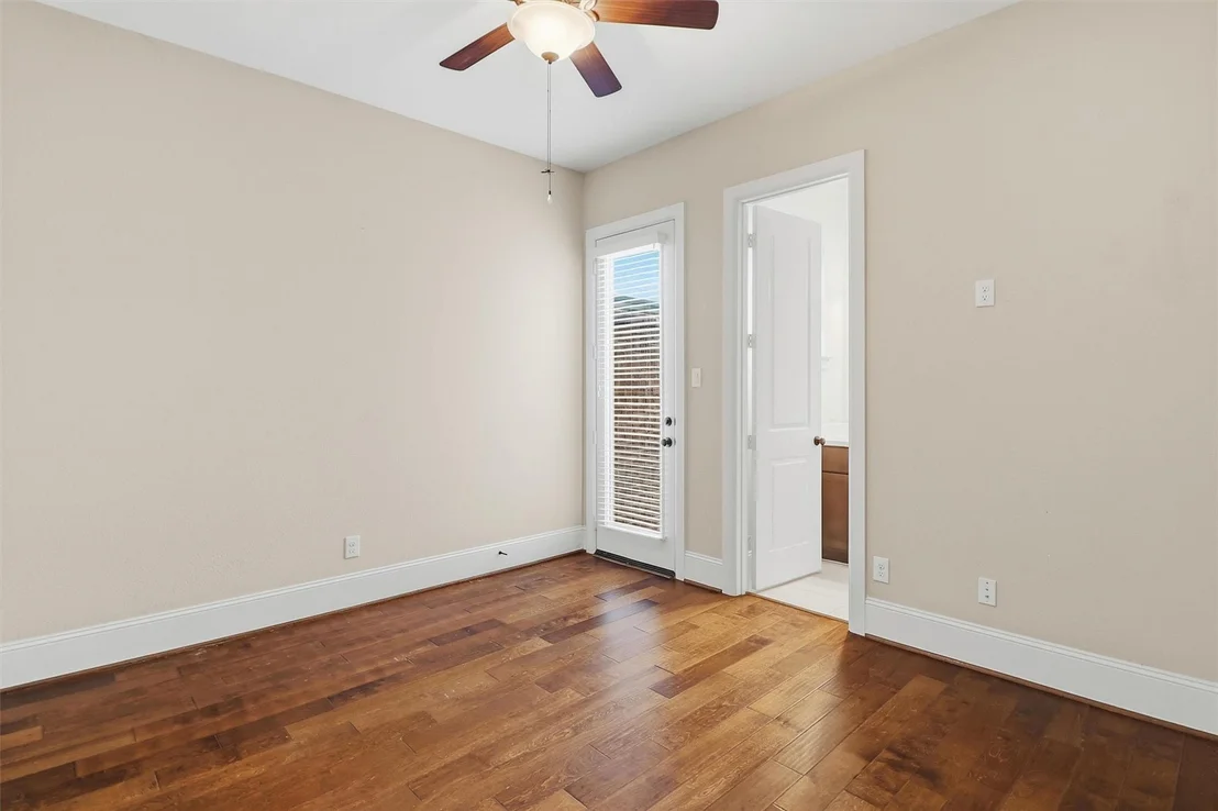Photo of 6710 Pioneer Trail