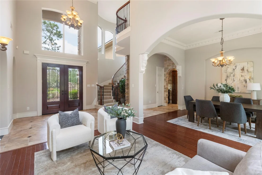 Photo of 6207 Windrose Hollow Lane