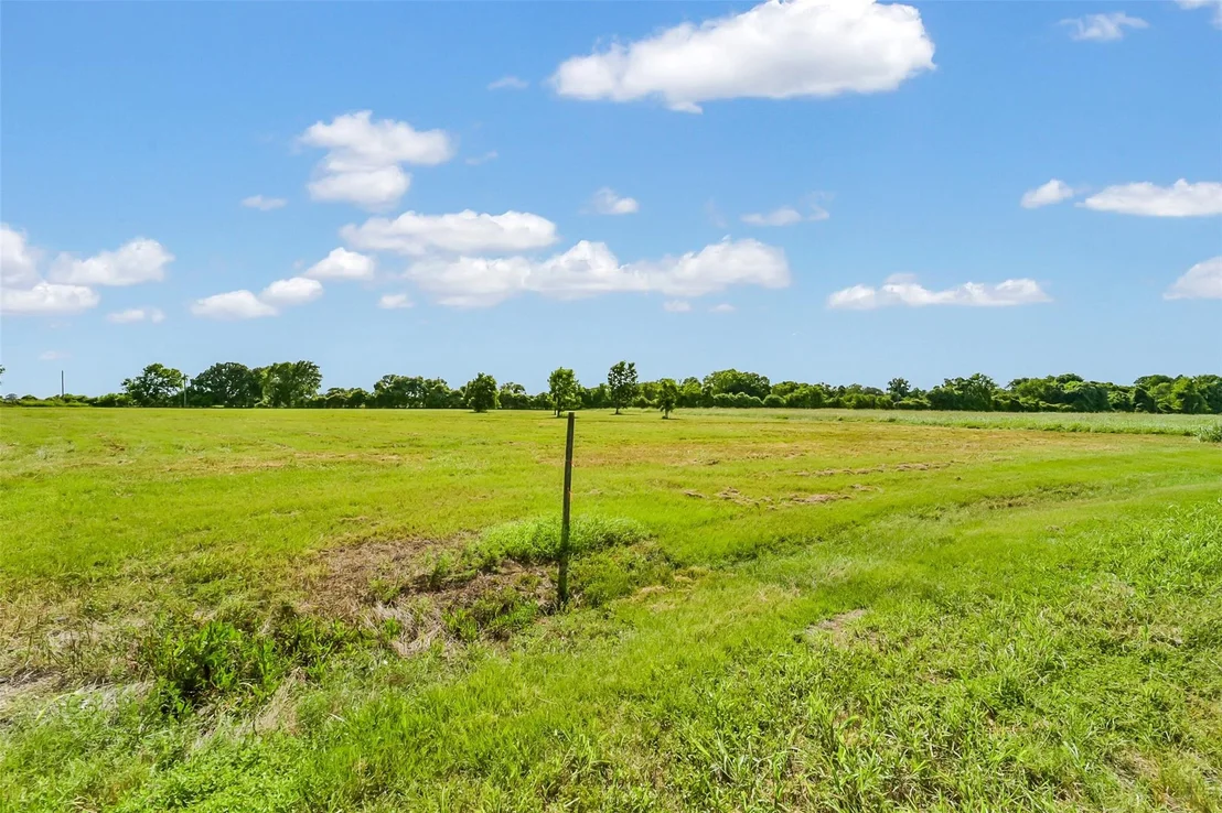 Photo of 17210 Dewberry Lane