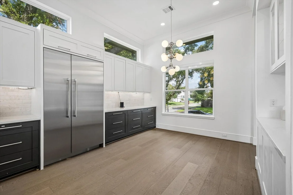 Photo of 4951 Valkeith Drive