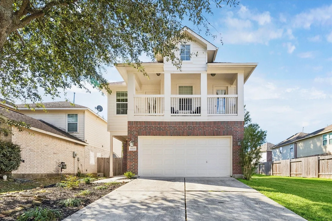Photo of 18627 Walden Glen Circle