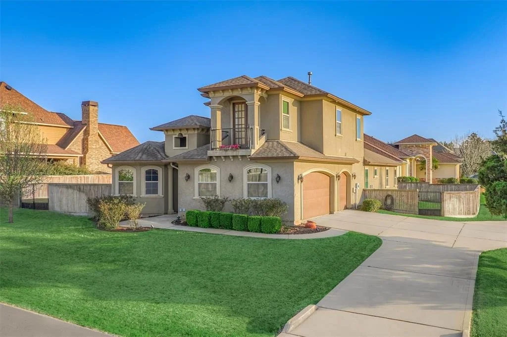 Photo of 105 Harley Drive