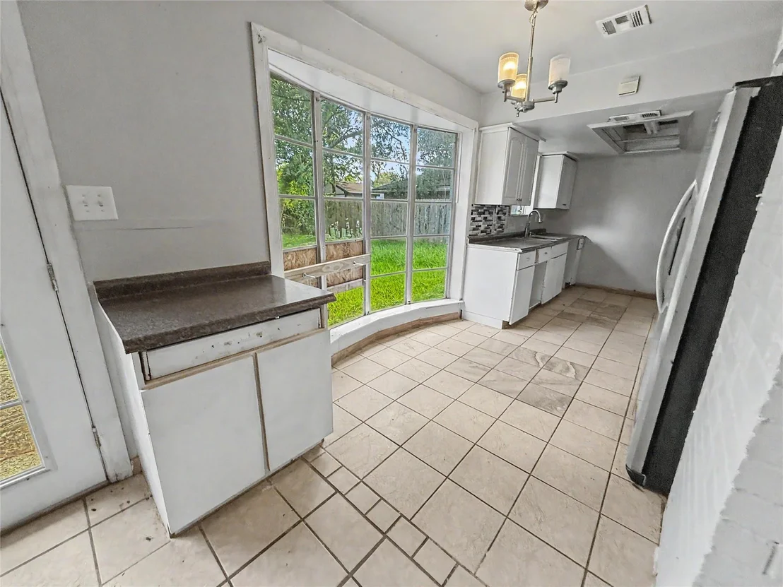Photo of 5003 Live Oak Drive