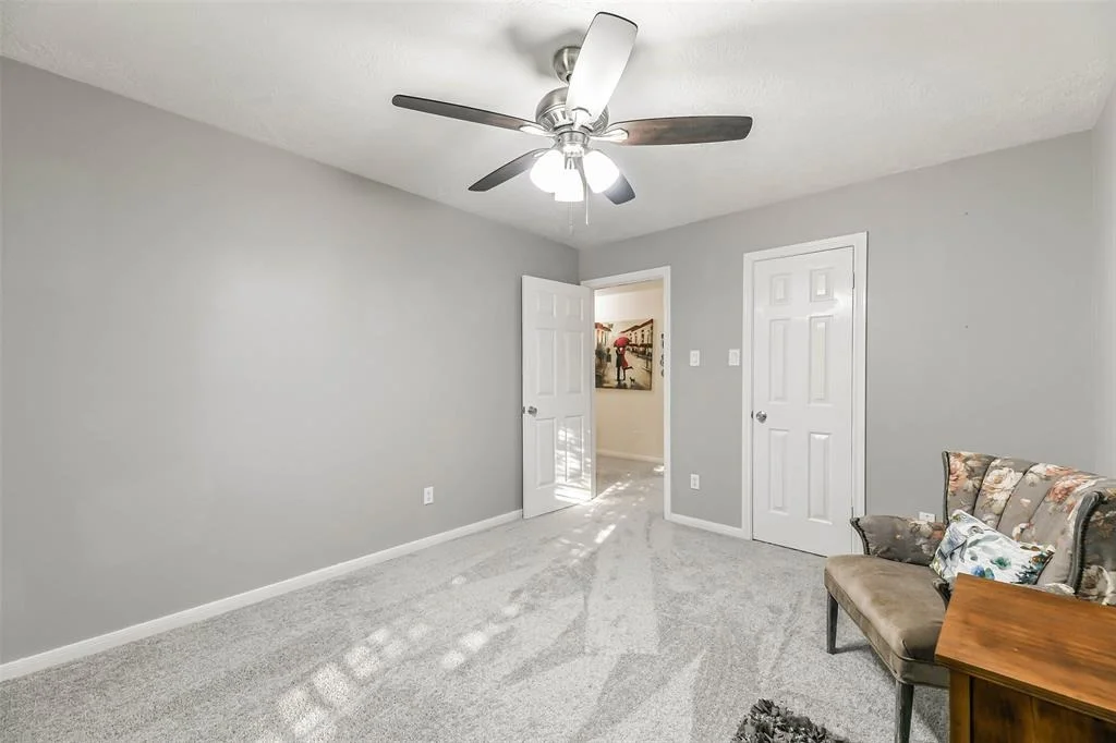 Photo of 4102 Lakepointe Forest Drive