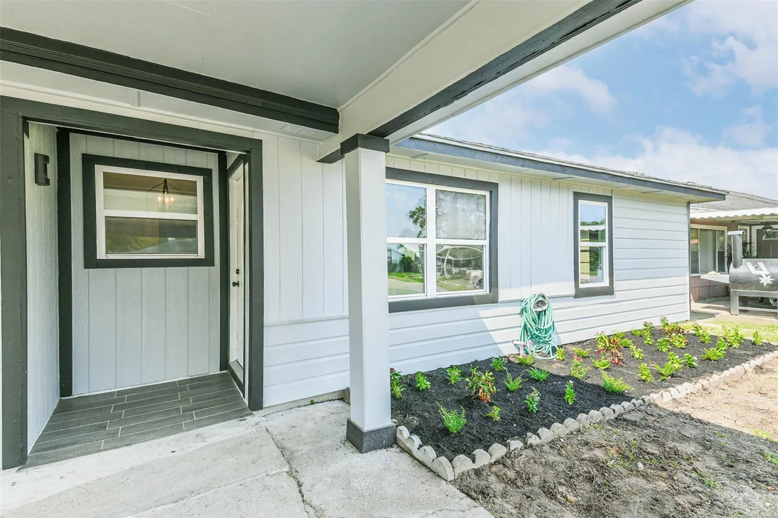 Photo of 8711 Othello Street