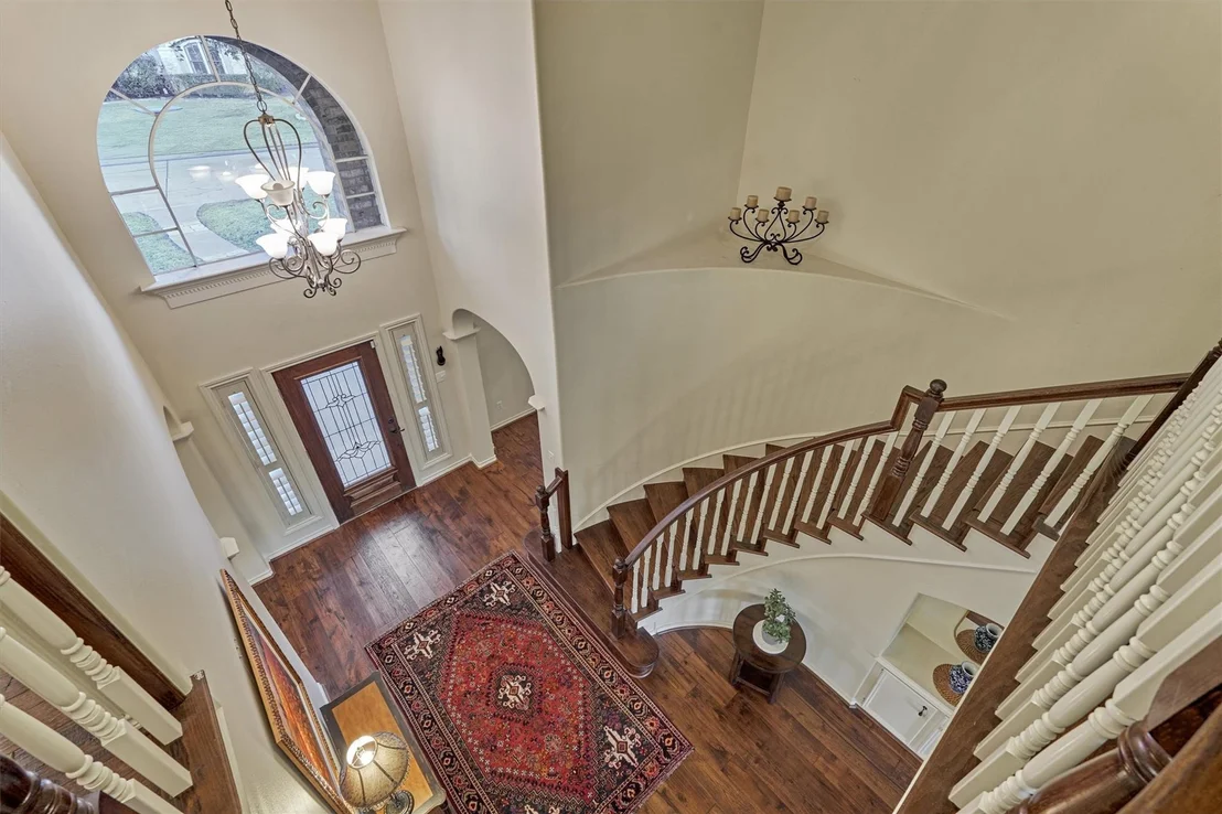 Photo of 147 Sunnyvale W