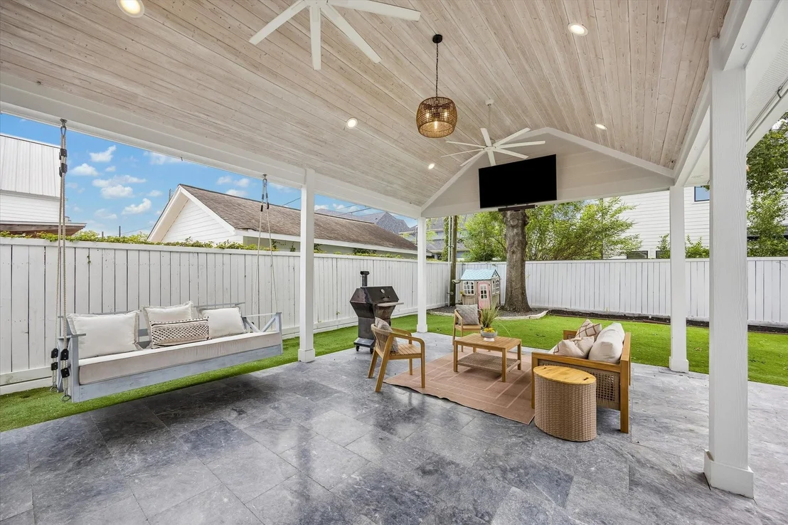 Photo of 1235 Thornton Road