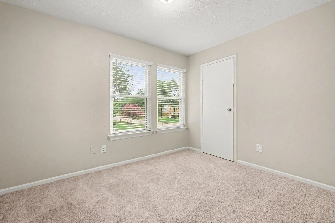 Photo of 15703 Maple Manor Drive
