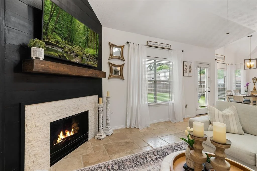 Photo of 2213 Highland Hills Drive