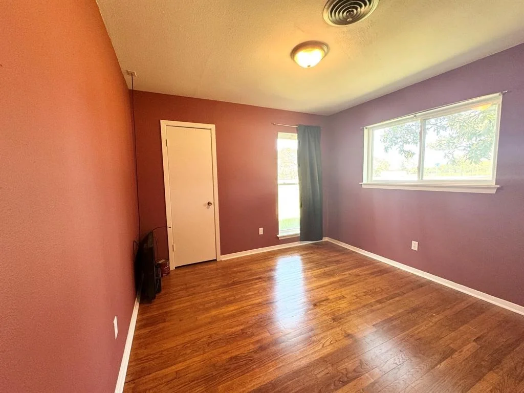 Photo of 412 Elm Street
