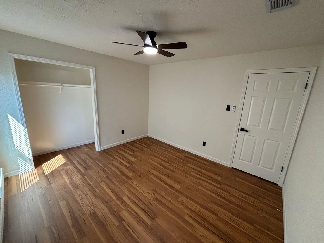 Photo of 1018 White Sands Road