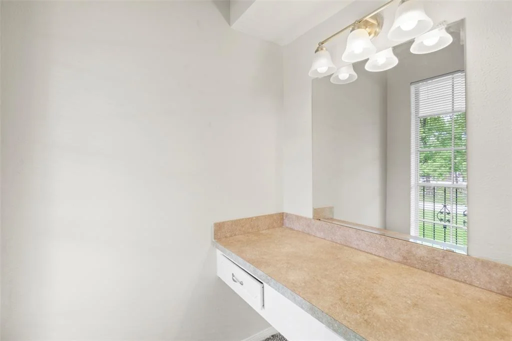 Photo of 2115 Pine Manor Drive