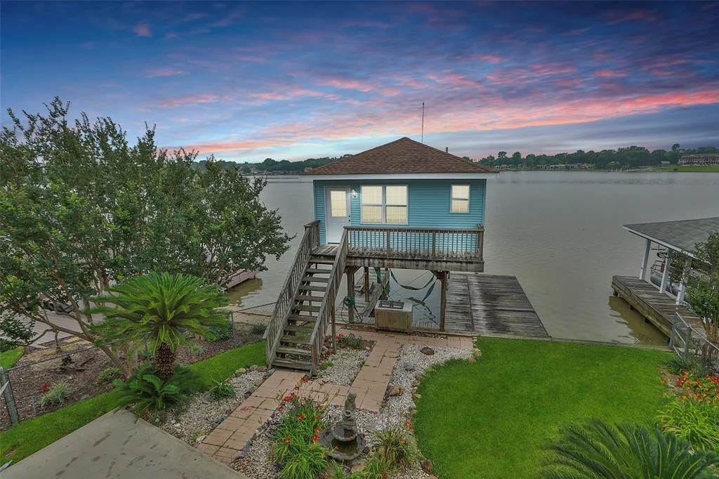 Photo of 12848 Point Drive