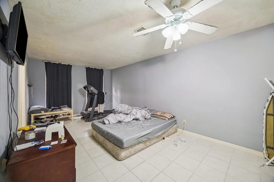 Photo of 9727 Blankenship Drive