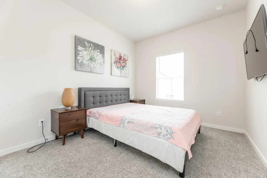Photo of 9949 Storehouse Drive