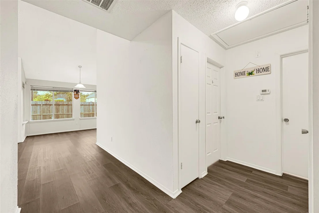 Photo of 10802 Forest Leaf Drive
