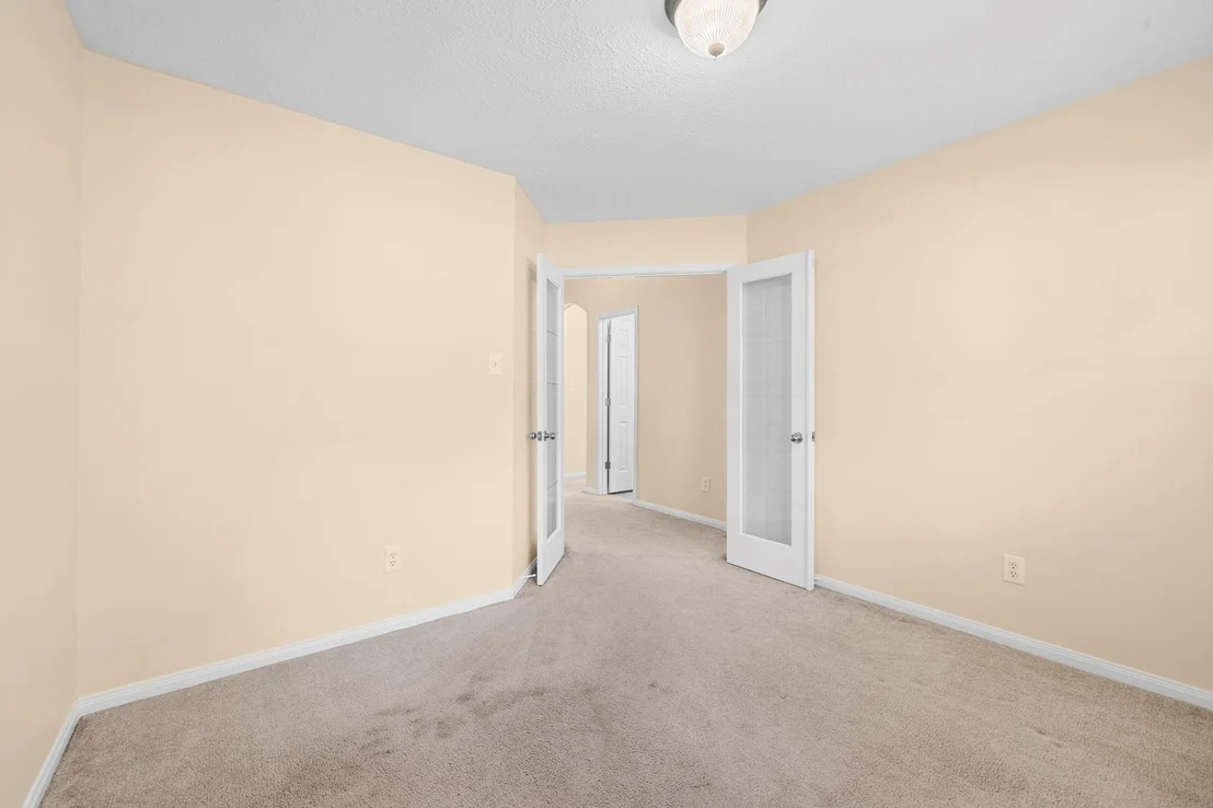 Photo of 78 E Hobbit Glen Drive
