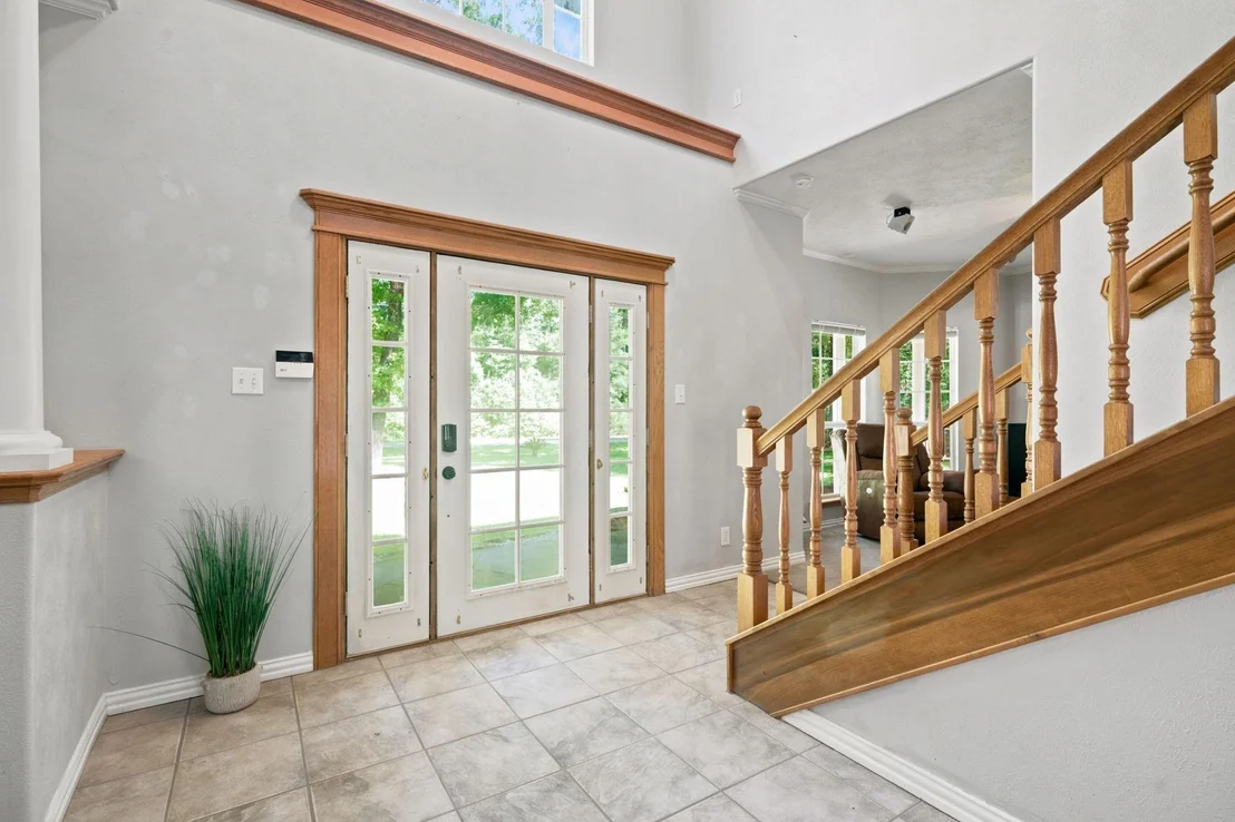 Photo of 15217 Paradise Point Drive