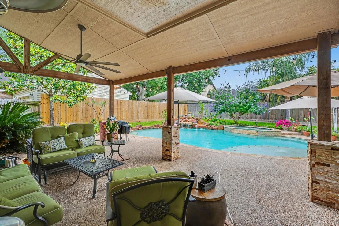 Photo of 1623 Lake Bluff Drive