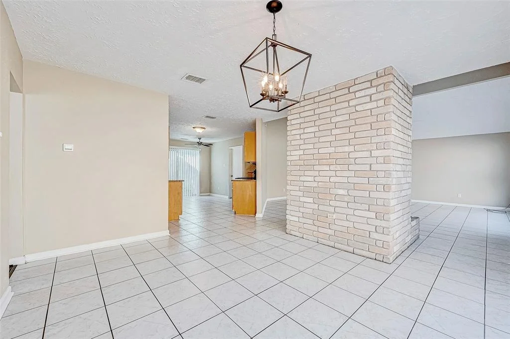 Photo of 2434 Planters Row