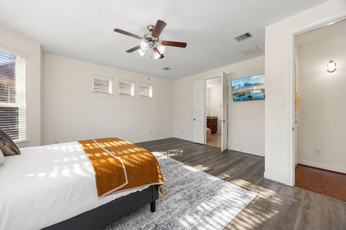 Photo of 5003 Harvest Knoll Drive