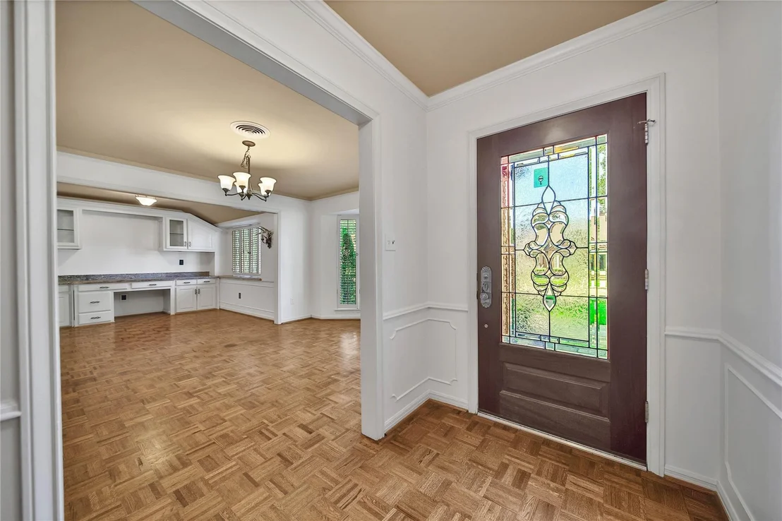 Photo of 1147 Thornton Road