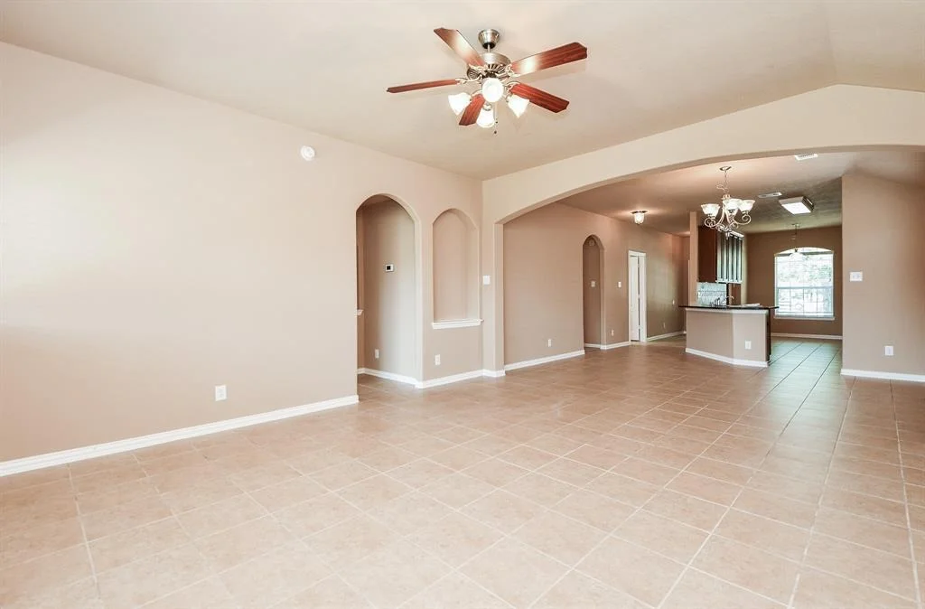 Photo of 26923 Glacier Creek Drive