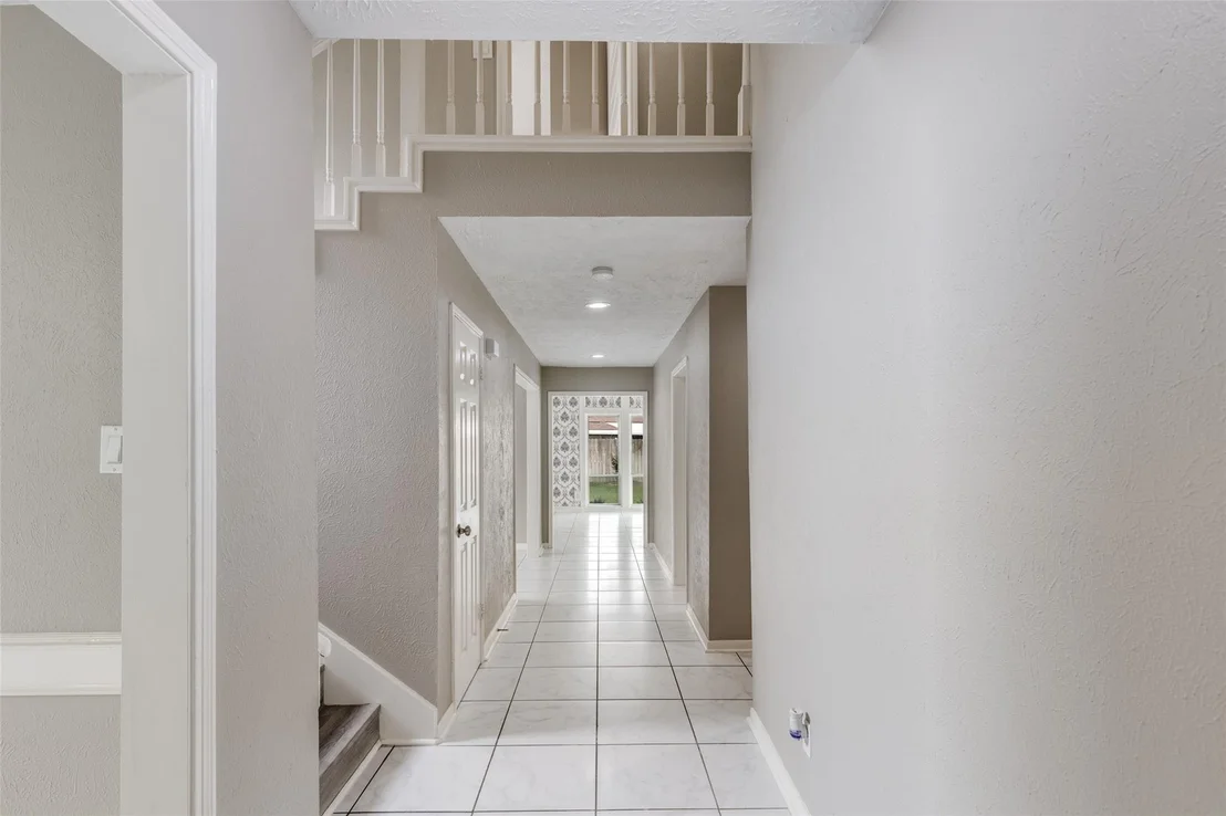Photo of 7231 Granvia Drive