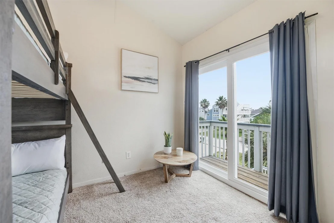 Photo of 13684 Mutiny Lane
