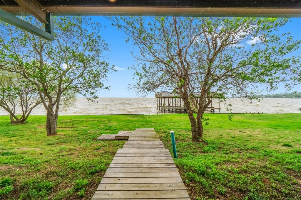 Photo of 10420 Us Hwy 190 W