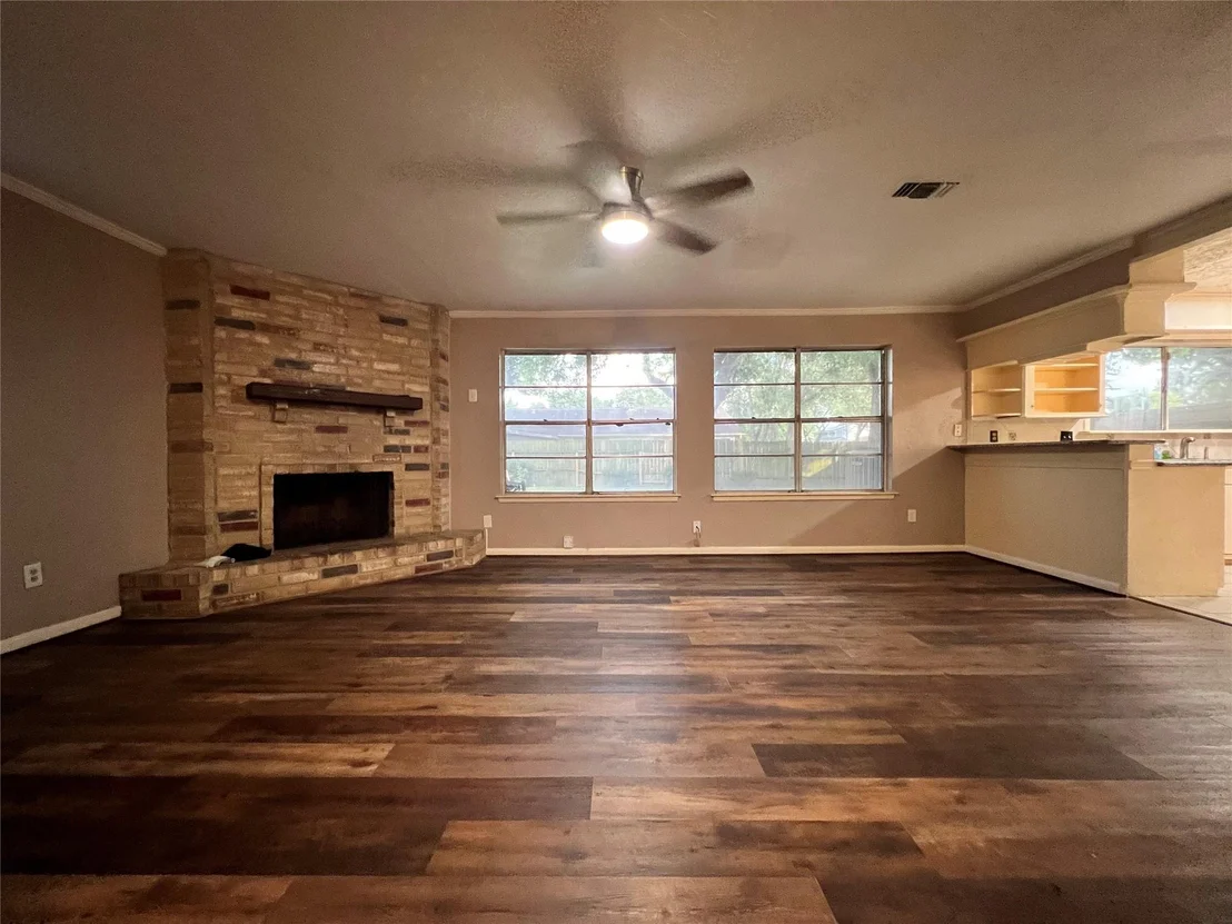Photo of 2075 Delphi Lane