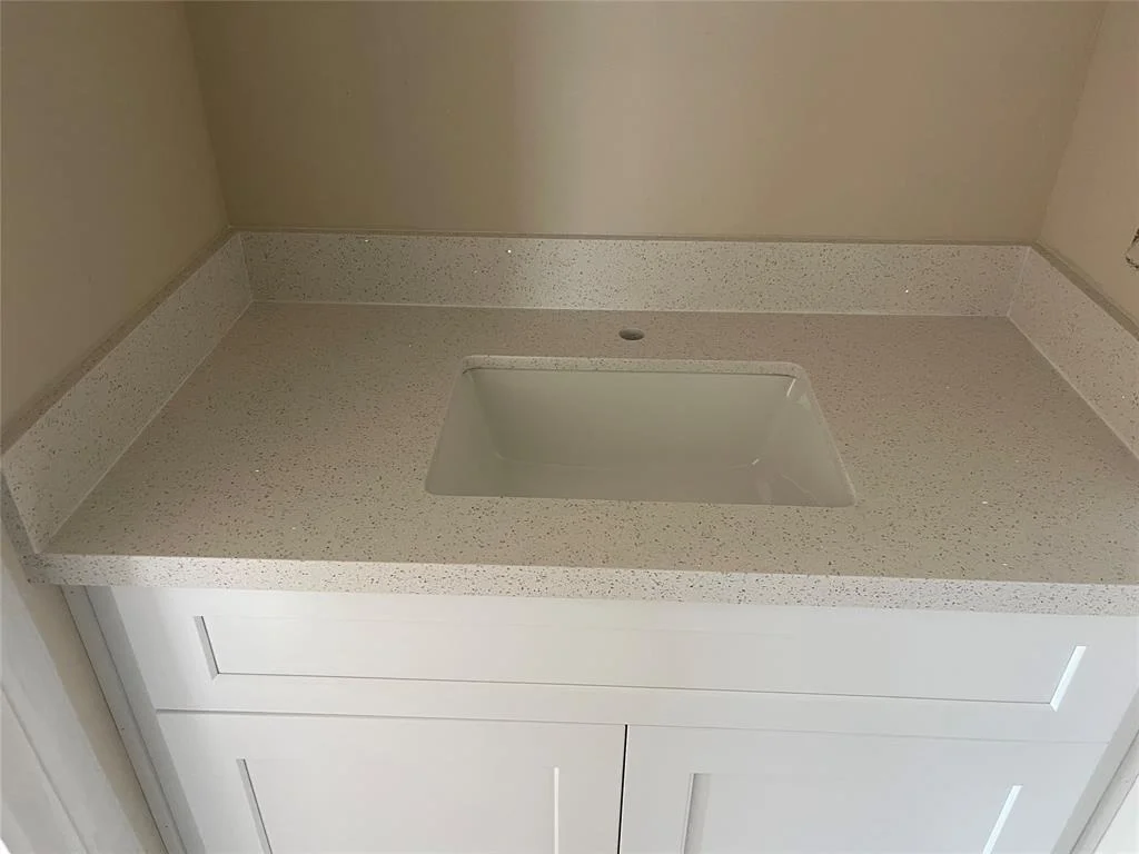 Photo of 6324 Sayers Street