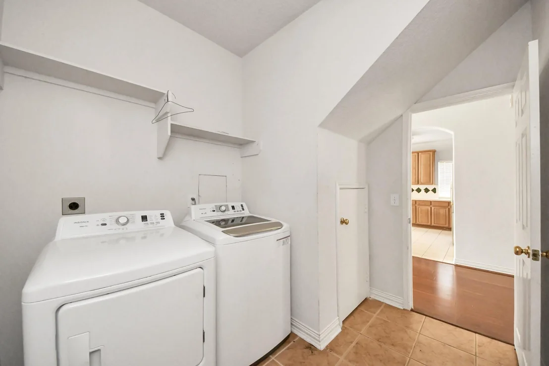 Photo of 19639 Azalea Brook Way