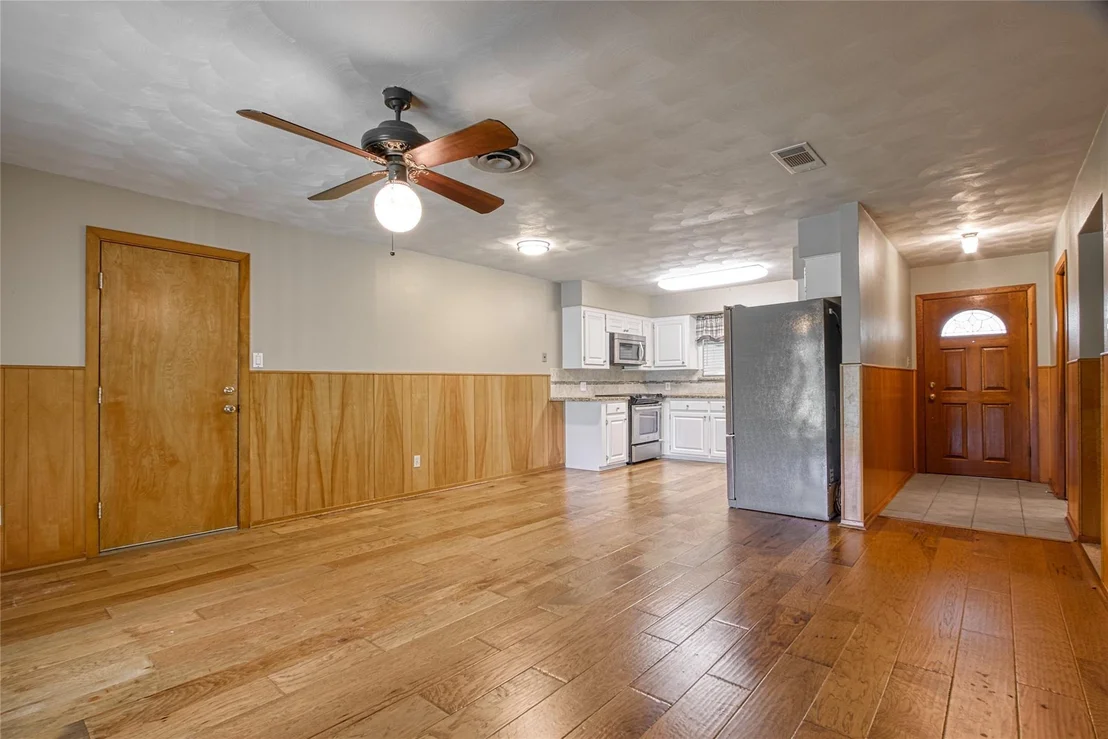 Photo of 5824 Homestead Road