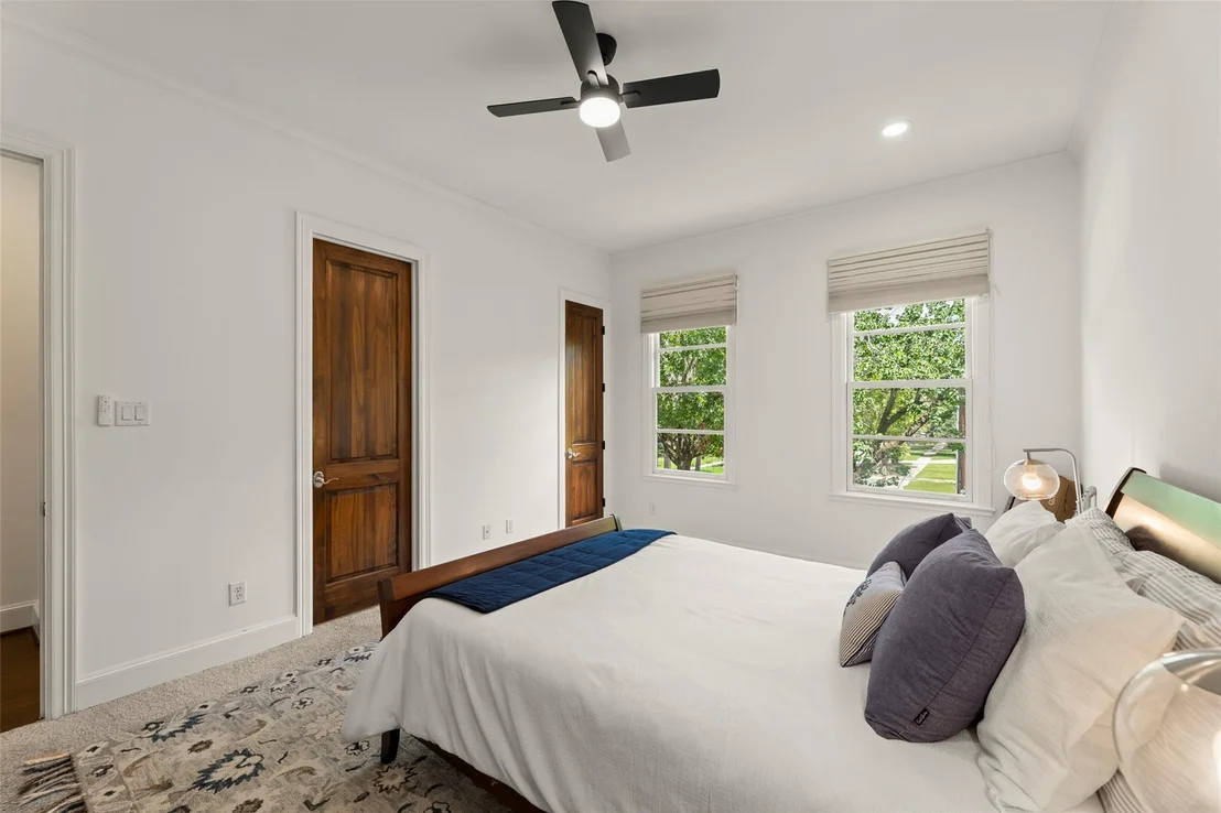 Photo of 6236 Community Drive