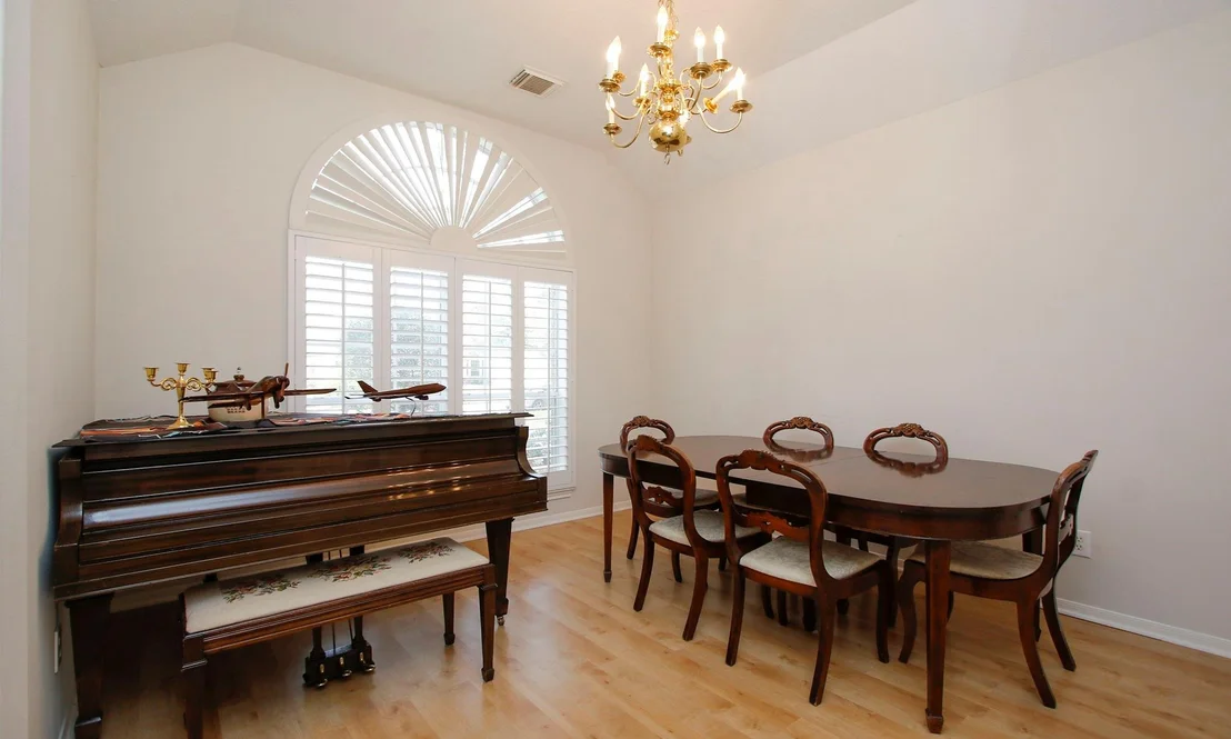 Photo of 20206 Treetop Lane