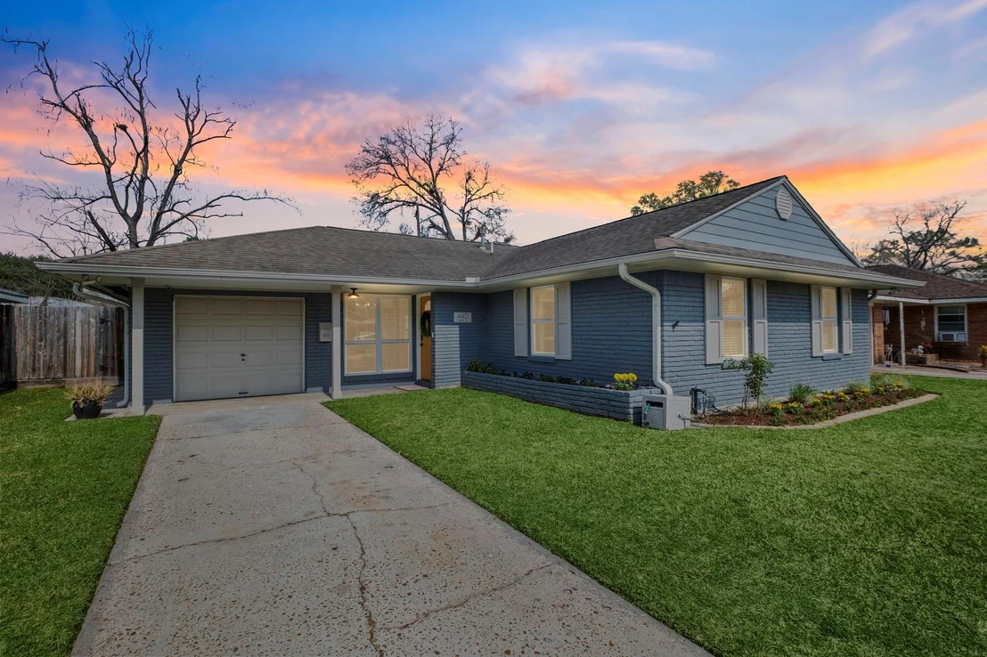 Photo of 4410 Viking Drive