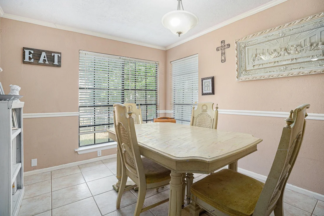 Photo of 2512 Sawyer Drive