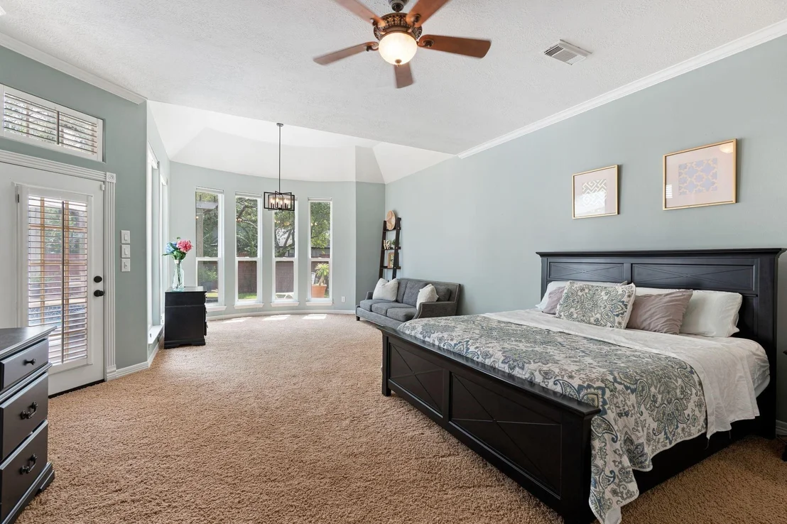 Photo of 7027 Centre Oaks Drive