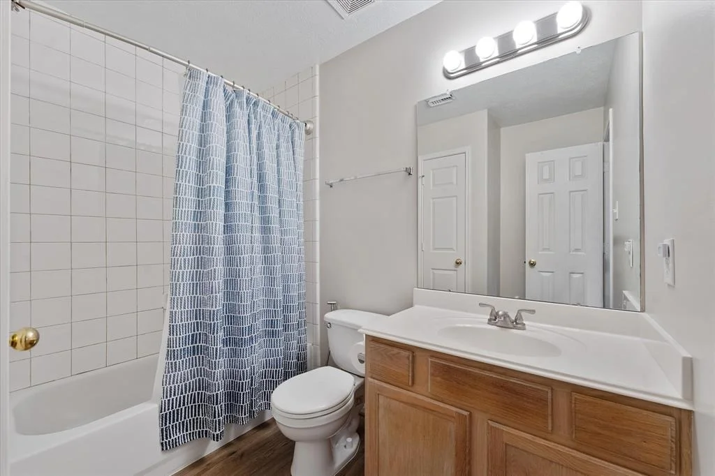 Photo of 2514 Halstead Drive