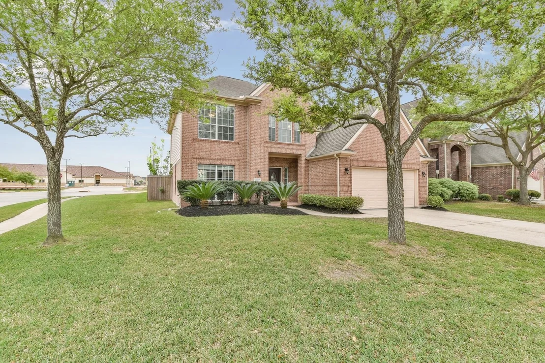 Photo of 6122 Spanish Oak Drive