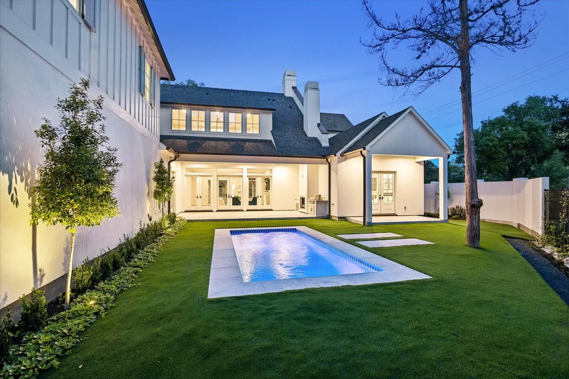 Photo of 10801 Long Shadow Lane