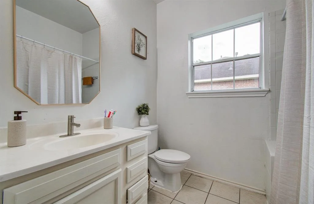Photo of 3116 Grassmere Street