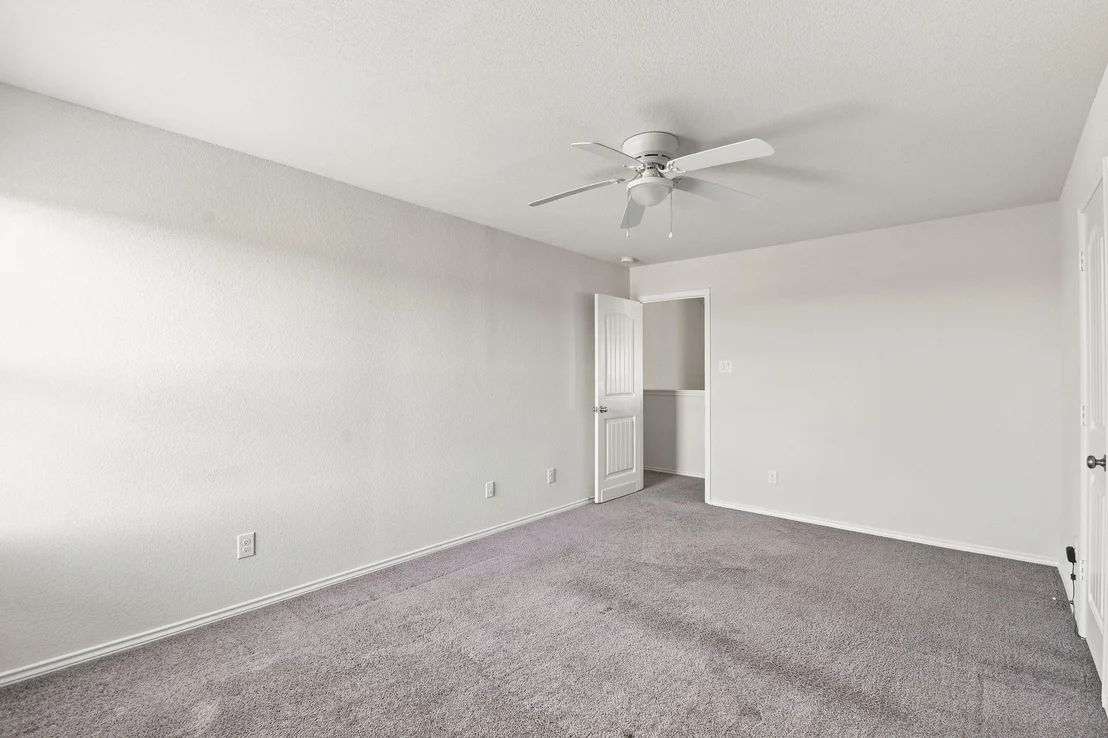 Photo of 693 Forest Bend Lane