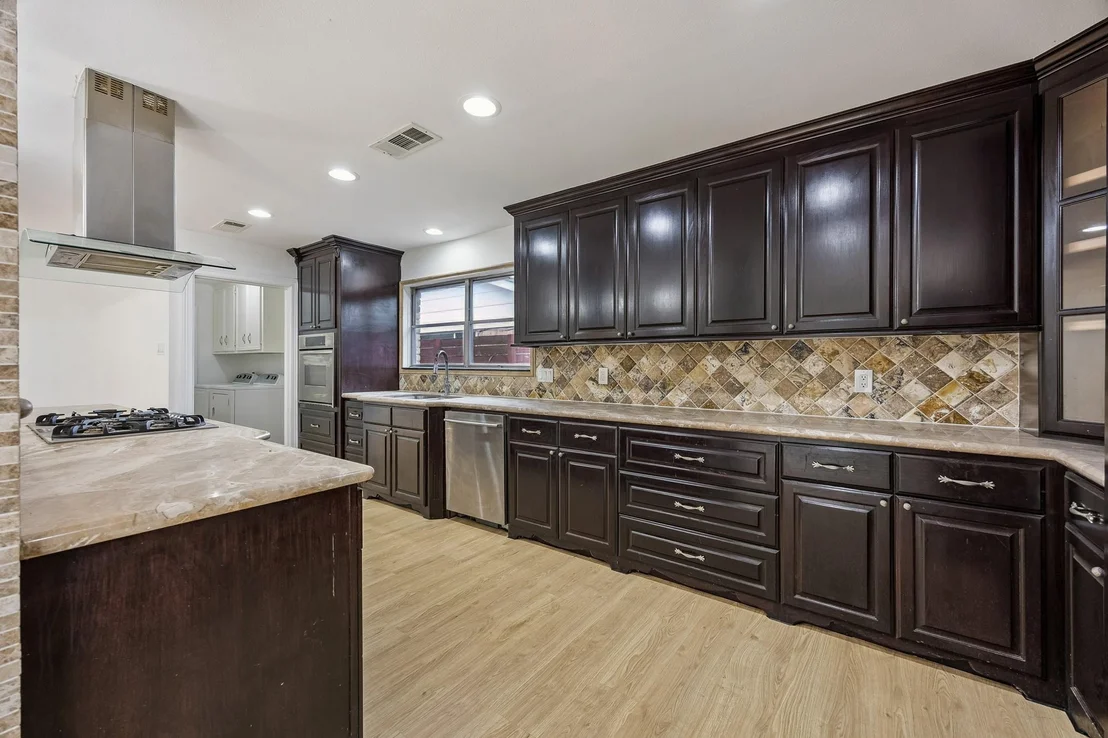 Photo of 9418 Meadowbriar Lane