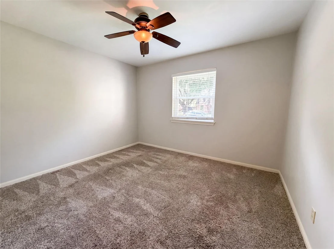 Photo of 7807 Bideford Lane