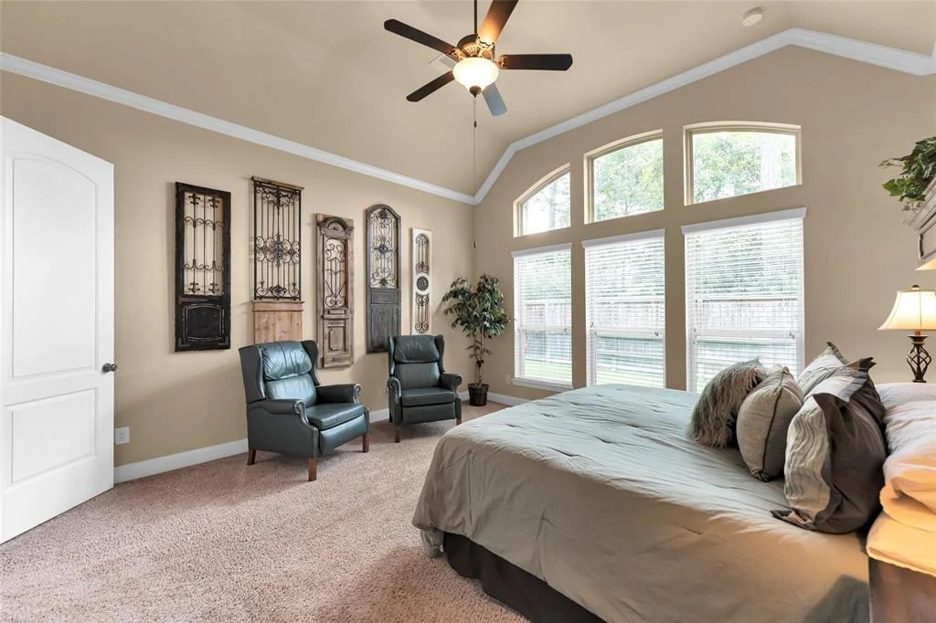 Photo of 203 Gaillardia Court